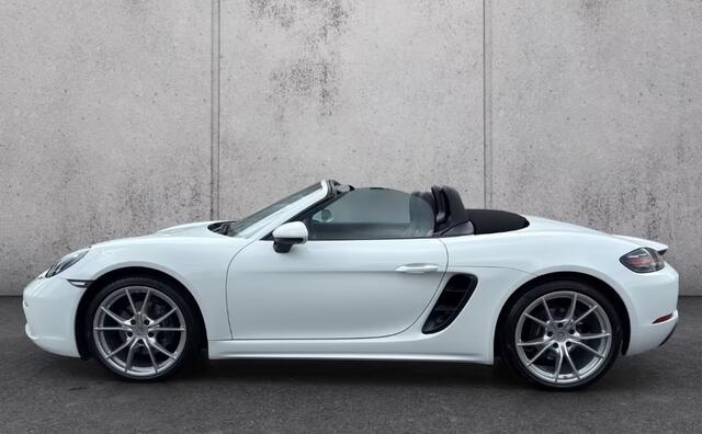 Porsche 718 Boxster 2.0 PDK 300 PK ACC PCM Navi Camera Stuur en Stoelverwarming 20 Inch