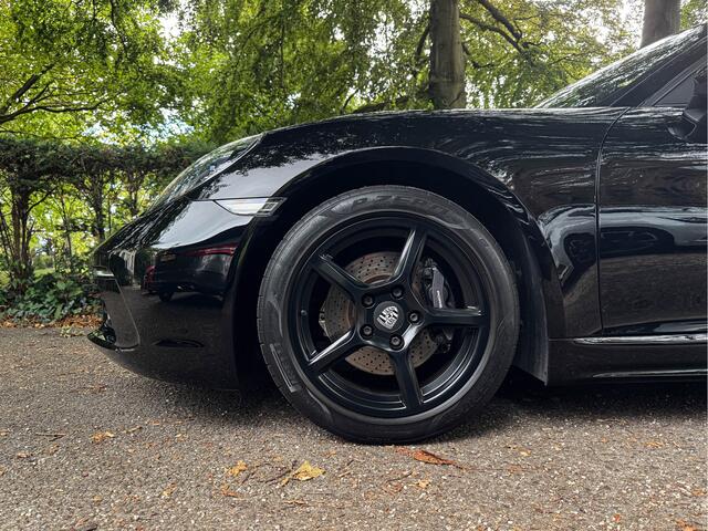 Porsche 718 Boxster 300PK