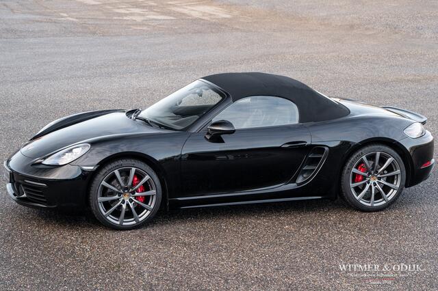 Porsche 718 Boxster S 2.5