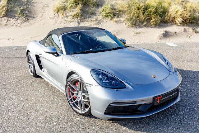 Porsche 718 Boxster 2.5 GTS Sportchrono|Sportuitlaat|Apple carplay|Alarm klasse 3|Achteruitrijcamera|20 Inch Concaver|Bose audio|Stoelverwarming|Parkeersensoren rondom