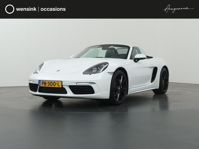 Porsche 718 Boxster 2.0 | NL Auto | Sound-Package Plus | Sportstoelen Plus (Ele. verstelbaar 2-weg) | 20" Carrera S Wielen | Stuurverwarming | PDLS | Licht-Design-Pakket | Rijassistent-Systeem | GT Sport Stuur | Sport-Chrono-Pakket | Sport-Uitlaatsysteem |