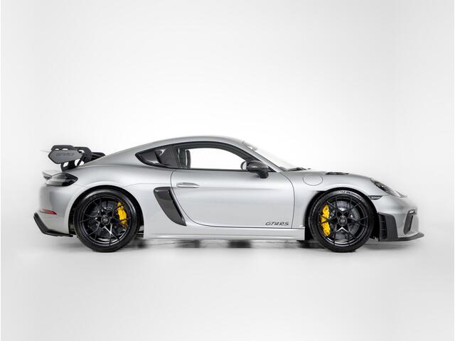 Porsche 718 GT4 Cayman RS