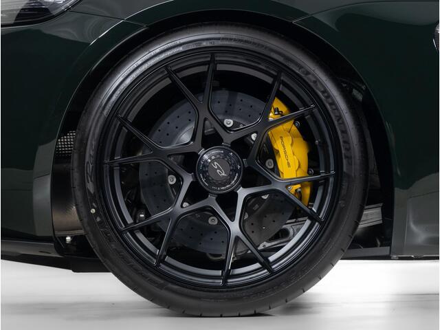 Porsche 718 GT4 Cayman RS