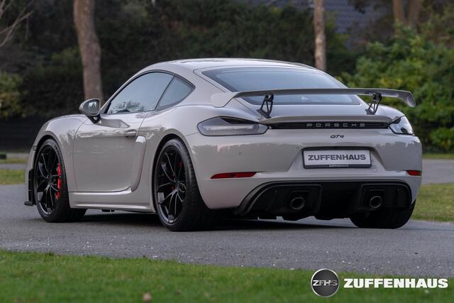 Porsche 718 GT4 4.0 Clubsport PPF Bose LED Leder dash