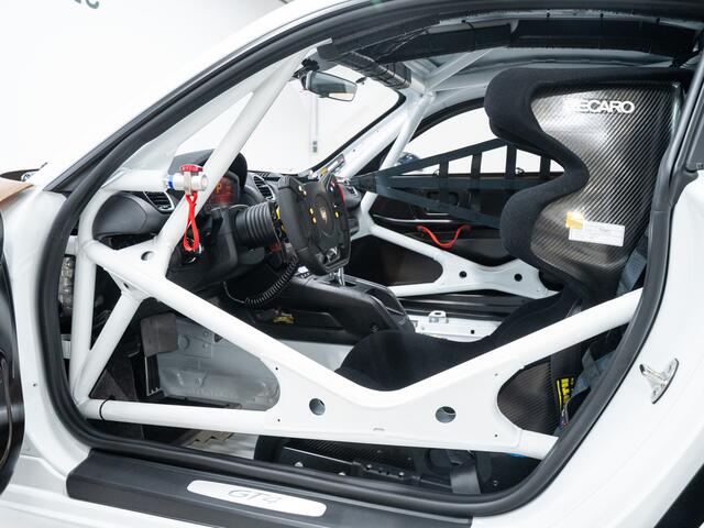 Porsche 718 GT4 Cayman RS Clubsport