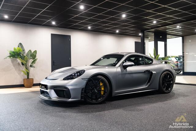 Porsche 718 GT4 Caymann