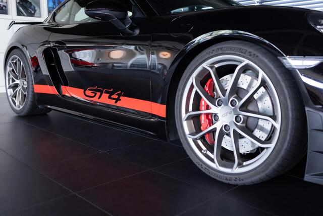 Porsche 718 GT4 4.0