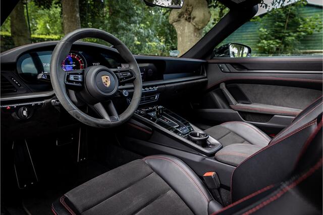Porsche 911 Cabrio 3.0 Carrera GTS Carbon Sport Design Bose
