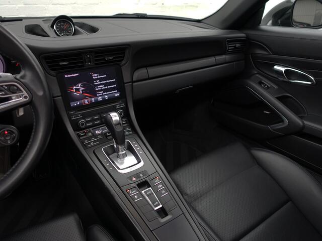 Porsche 911 3.0 Targa 4 GTS PDK 451pk Sport Chrono I PTS Oak green -Manufaktur I PDDC I Full