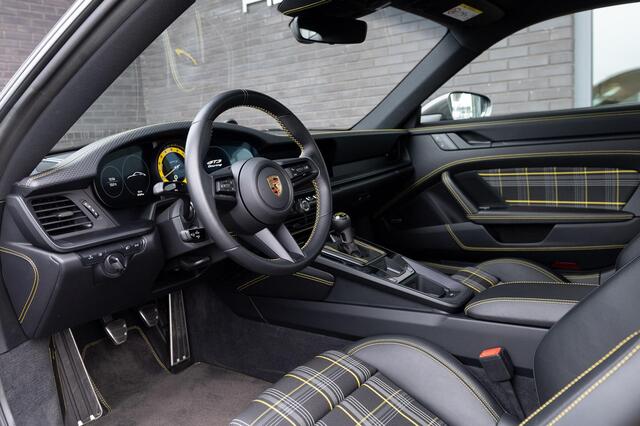 Porsche 911 4.0 GT3 Touring | PCCB | Noselift | handgeschakeld