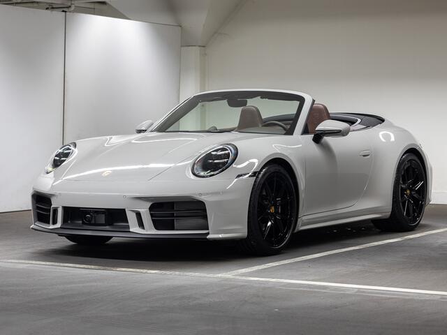 Porsche 911 Carrera Cabriolet