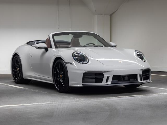 Porsche 911 Carrera Cabriolet