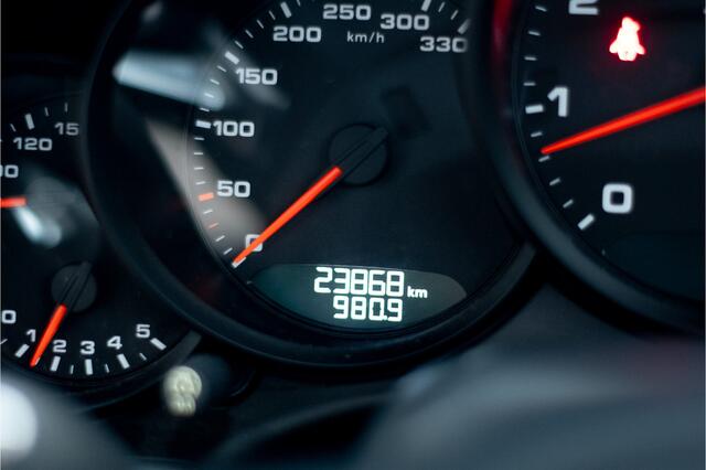Porsche 911 3.0 Targa 4 BOSE / SPORT GRONO / TARGA