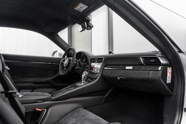 Porsche 911 991.2 GT2 RS - Weissach - GT Silver - Porsche Approved