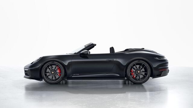 Porsche 911 Carrera 4 GTS Cabriolet