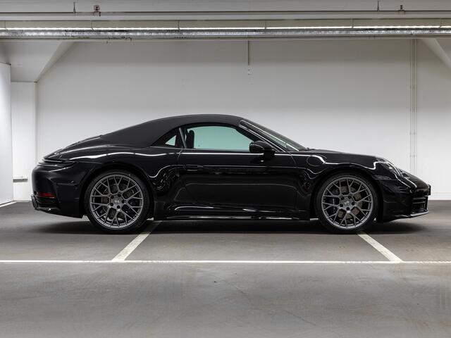 Porsche 911 Carrera Cabriolet