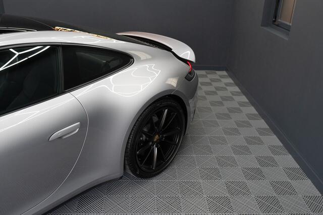 Porsche 911 3.0 Carrera / Apple Carplay / Glazen schuifkanteldak / PPF / Stoelverwarming