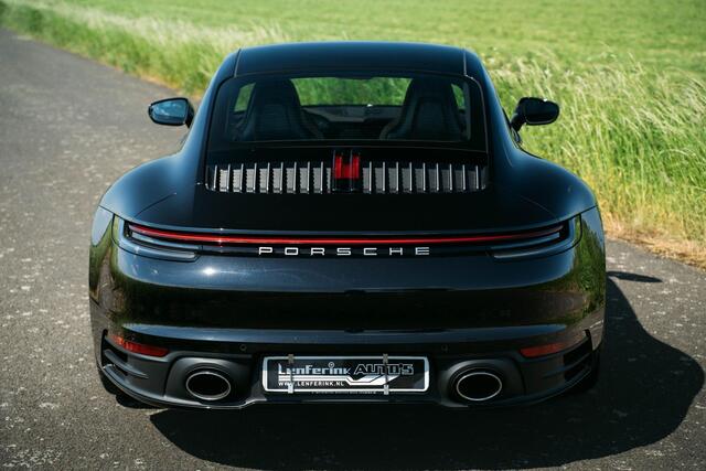 Porsche 911 3.0 Carrera 4 Sportuitlaat - Apple Carplay - Android Auto - LED - Stoelverwarming - Camera