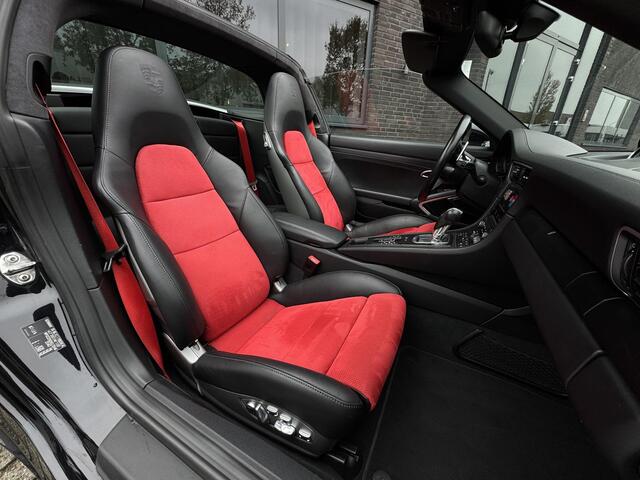 Porsche 911 3.0 Targa 4 GTS SportDesign | Vierwielbesturing | Burmester | Stoelventilatie | NL geleverd