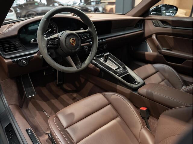 Porsche 911 992 Carrera GTS Burmester 930 Leder 911 3.0 Carrera GTS Pano ACC Surround