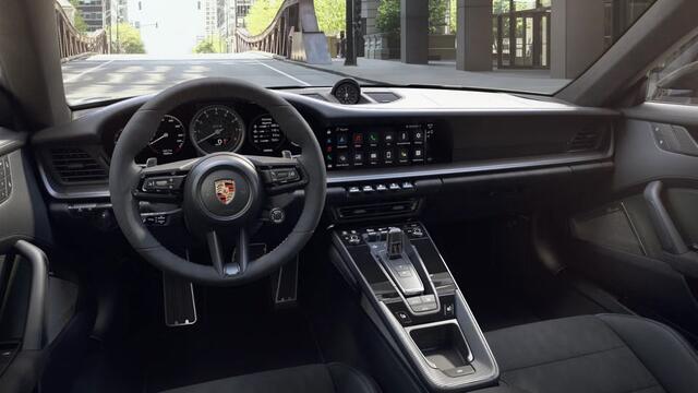 Porsche 911 Carrera GTS
