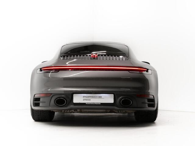 Porsche 911 Carrera 4S