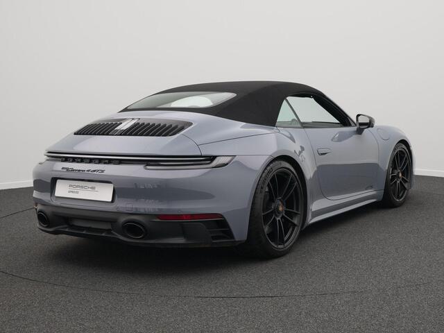 Porsche 911 Carrera 4 GTS Cabriolet