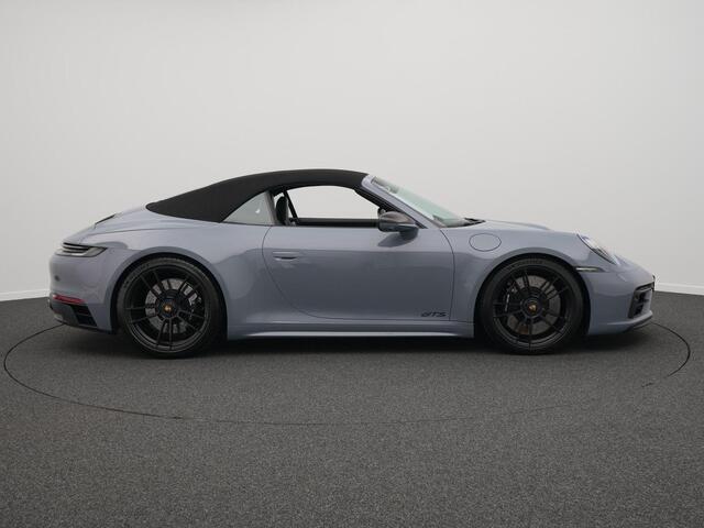 Porsche 911 Carrera 4 GTS Cabriolet