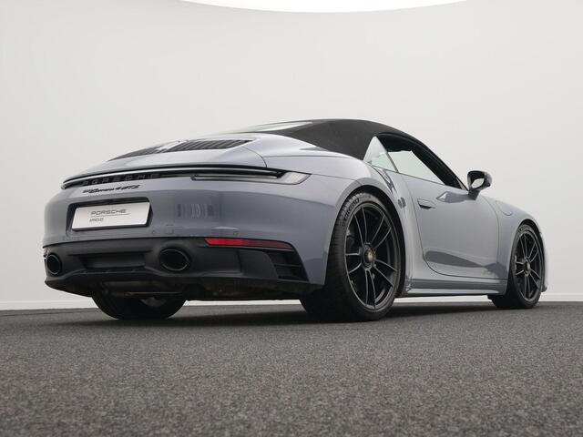 Porsche 911 Carrera 4 GTS Cabriolet
