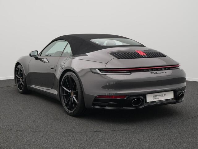 Porsche 911 Carrera Cabriolet