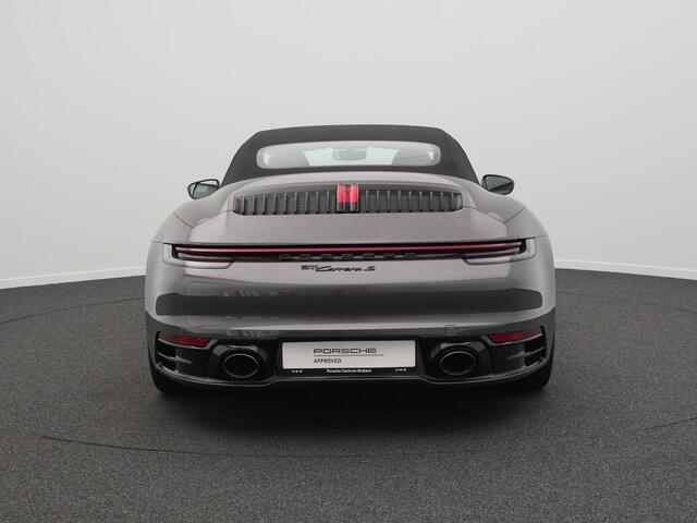 Porsche 911 Carrera Cabriolet