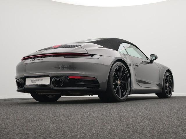 Porsche 911 Carrera Cabriolet