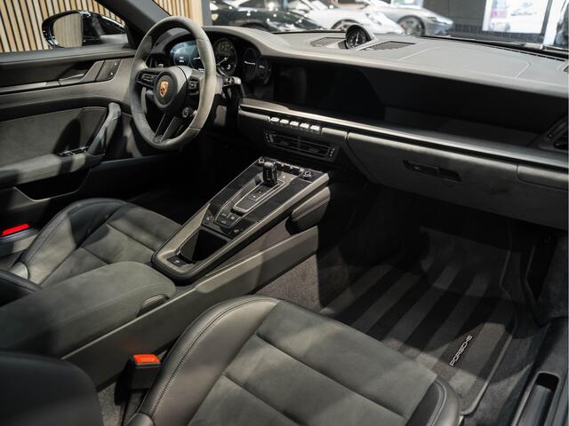 Porsche 911 992 Carrera 4 GTS Pano Bose Sportuitlaat 911 3.0 Carrera 4 GTS Alcantara ACC