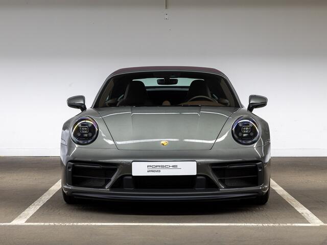 Porsche 911 Carrera GTS Cabriolet