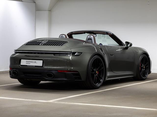Porsche 911 Carrera GTS Cabriolet