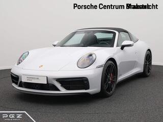 porsche-911-4-gts-targa-porsche-911