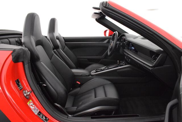 Porsche 911 Cabrio 3.0 385pk Carrera Camera Leder 21'' Stoelverwarming Navigatie