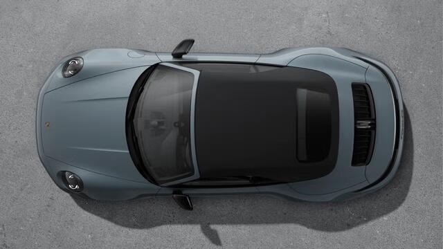 Porsche 911 Carrera GTS Cabriolet