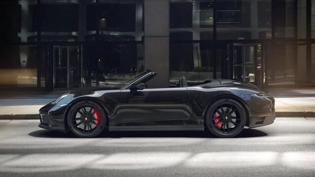 Porsche 911 Carrera 4 GTS Cabriolet