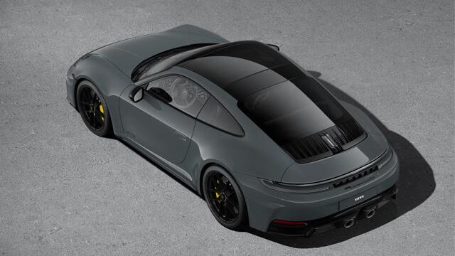 Porsche 911 Carrera 4 GTS