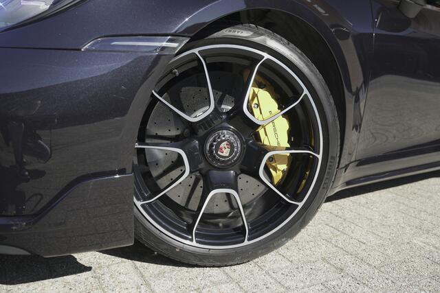 Porsche 911 Cabrio 3.8 Turbo S | Aero Kit | Akrapovic | Camera | Carbon |