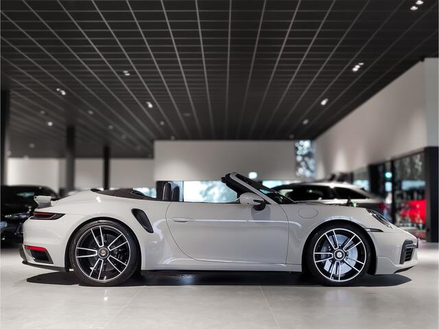 Porsche 911 Cabrio 3.8 Turbo S Aerokit|Ceramic|Lift|PP|Sportuitlaat|Stoelkoeling|Innodrive|Keyless|Krijt