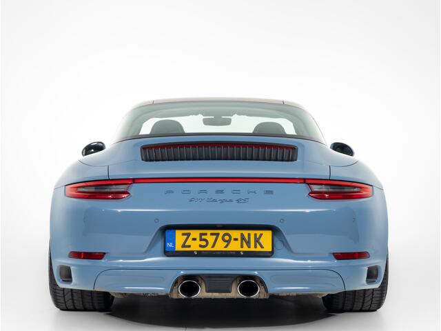 Porsche 911 Targa 4S Exclusive Design Edition