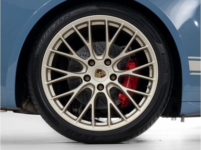 Porsche 911 Targa 4S Exclusive Design Edition