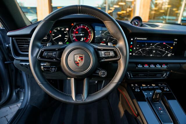 Porsche 911 3.0 4 GTS Neuslift Alcantara Sport Chrono 360 Cam Bose