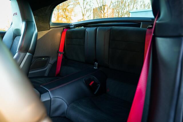 Porsche 911 3.0 4 GTS Neuslift Alcantara Sport Chrono 360 Cam Bose