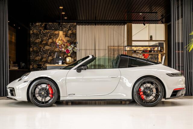 Porsche 911 Targa 4 GTS | SportDesign | Carbon | 360° | BOSE | PDLS+ | Adaptieve sportstoelen 18 voudig