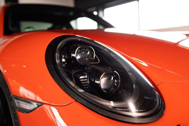 Porsche 911 3.0 Carrera 4 GTS