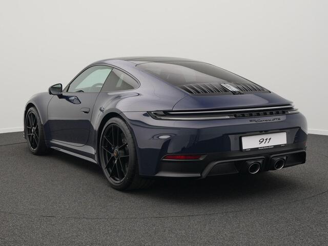 Porsche 911 Carrera GTS