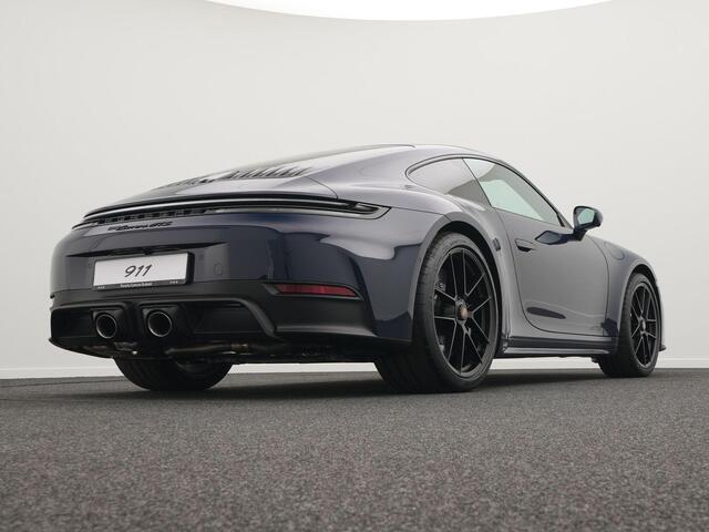 Porsche 911 Carrera GTS